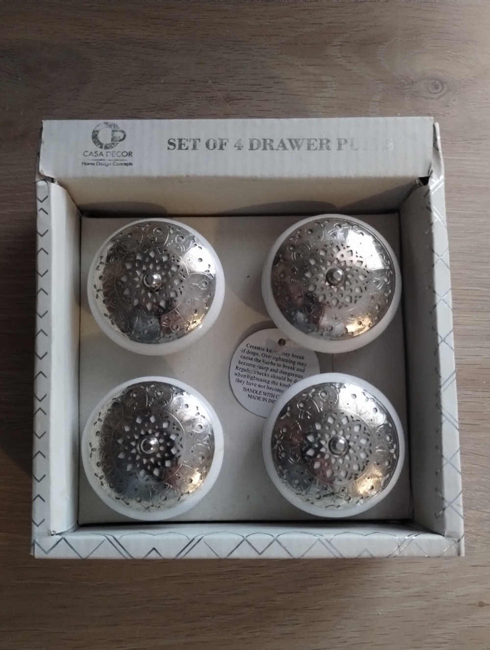 Casa Decor Silver & White Design Decorative Draw Pulls- Set of 4